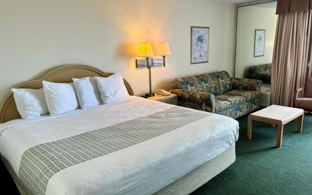 photo 2 of Boardwalk Beach Resort