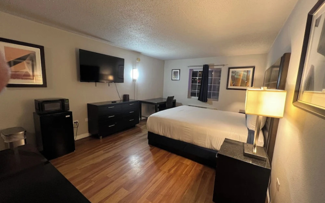photo 5 of Boardwalk Suites Lafayette