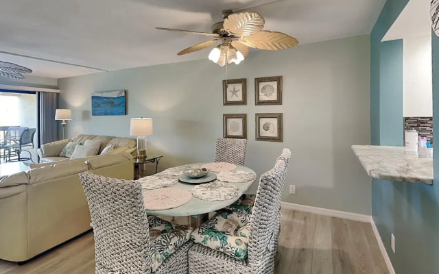 photo 2 of Boca Vista 245