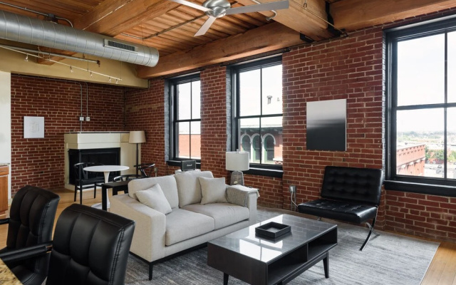photo 2 of Bogen - Spacious DT Apts with Gym by Zencity