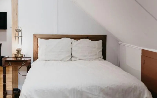 photo 5 of Bois Des Chenes Bed & Breakfast Inn