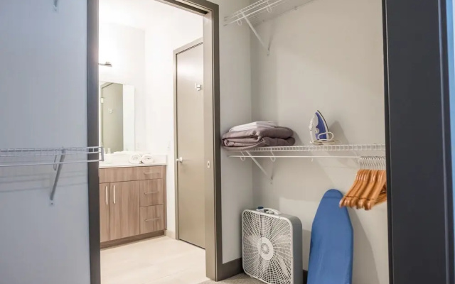 photo 5 of FRONTDESK The Grand Apts Downtown Kansas City