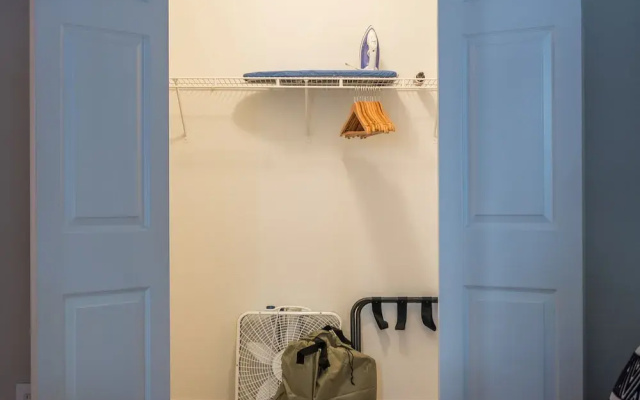 photo 4 of Midtown Apartments by Frontdesk