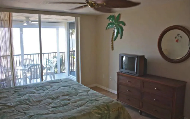 photo 2 of Bonita Beach Condo #e-106 2 Bedrooms 2 Bathrooms Condo