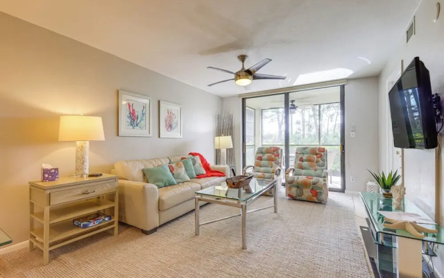 photo 2 of Bonita Springs Escape w/ Community Pool + Hot Tub!