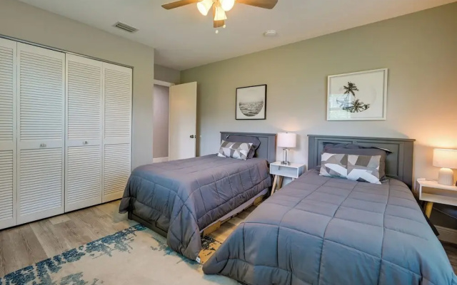 photo 5 of Bonita Springs Home w/ Pool - 2 Mi to Beach!