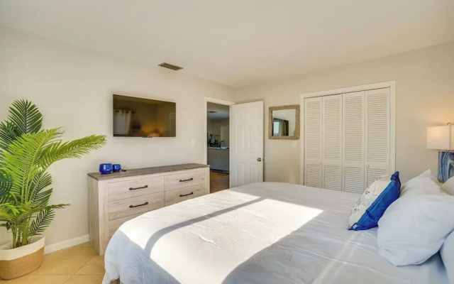 photo 3 of Bonita Springs Vacation Rental < 1 Mi to the Beach