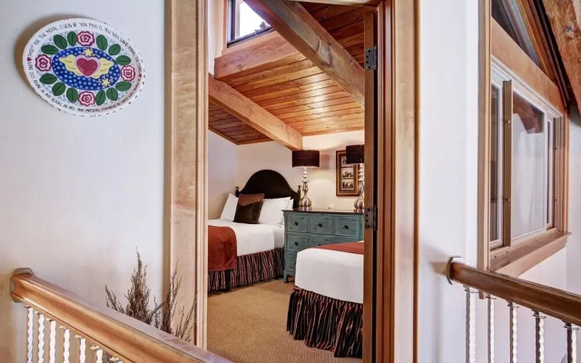 photo 5 of 2 BR Condo at The Lodge at Vail View of Gore Range by RedAwning - Save 20% on 7+ Nights!