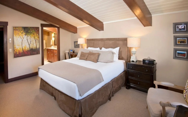 photo 5 of Premier Mountainside 2 BR Condo at Lodge at Vail by RedAwning - Save 20% on 7+ Nights!