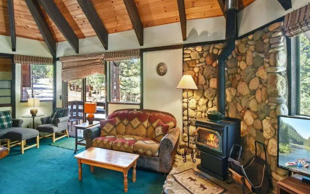 photo 4 of Borchard Bungalow
