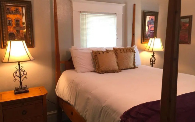 photo 2 of Bordeaux Inn Lodi
