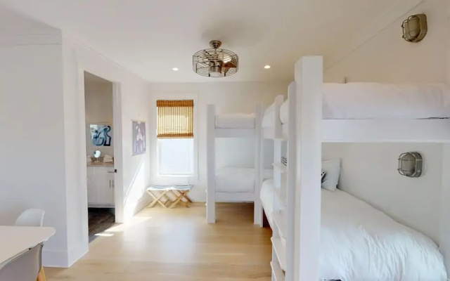 photo 5 of Boundless Blue - 23 Bluewater View Avenue by Dune Vacation Rentals