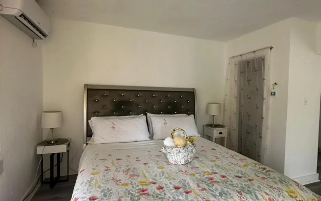 photo 5 of Boutique apartment near downtown WPB