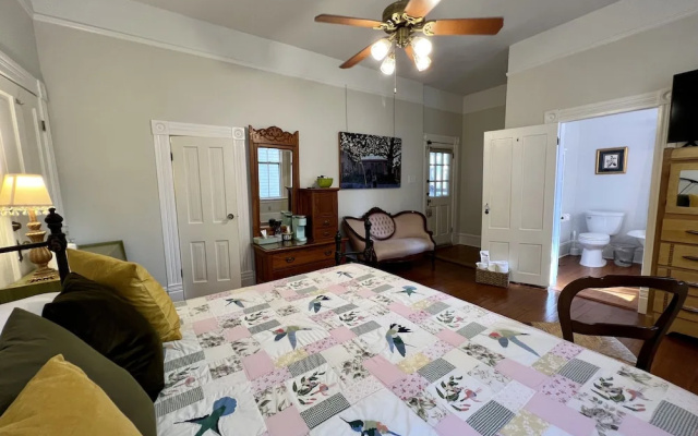 photo 4 of Brackenridge House Bed & Breakfast