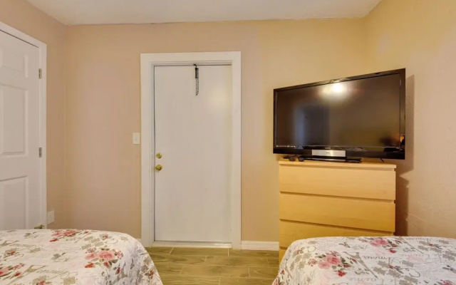 photo 5 of 10 Mi to Coquina Beach: Spacious Bradenton Duplex