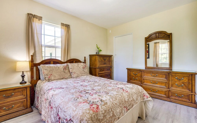 photo 4 of Bradenton Rental w/ Fenced Yard, Covered Patio!