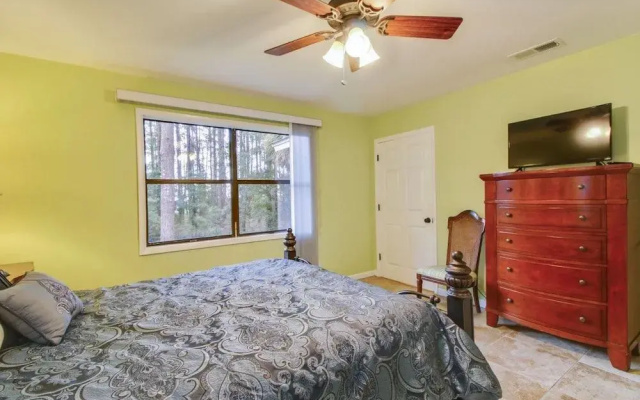 photo 3 of Bradley Circle 9