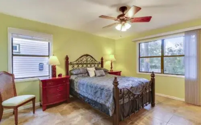 photo 5 of Bradley Circle 9