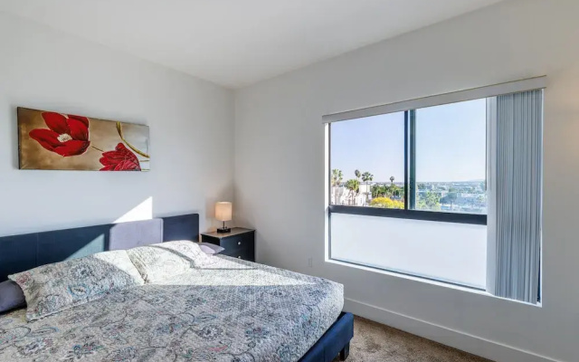 photo 2 of Brand new 2 Bedroom Apartment on Hawthorn Ave Hollywood 2 Apts by RedAwning