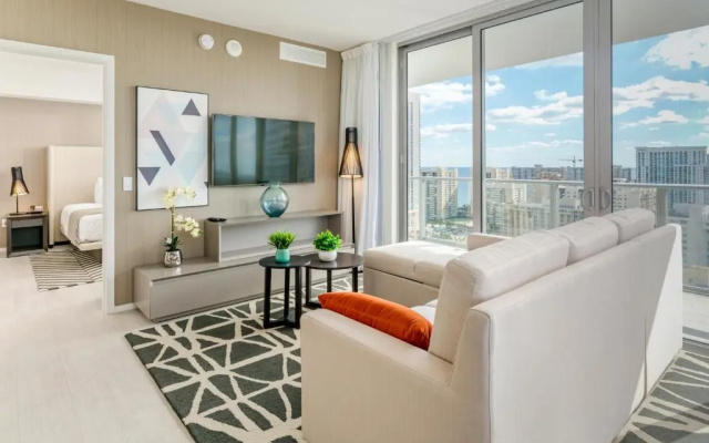 photo 2 of Brand New 2019 Amazing SUITE , Breathtaking Views!