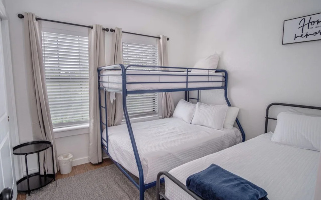 photo 3 of Refreshing Stay Awaits 3BR Home w/ Outdoor Seating