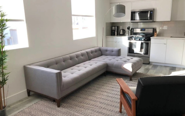 photo 5 of Brand NEW Luxury Spacious 3bdr Townhome Close to 3rd St