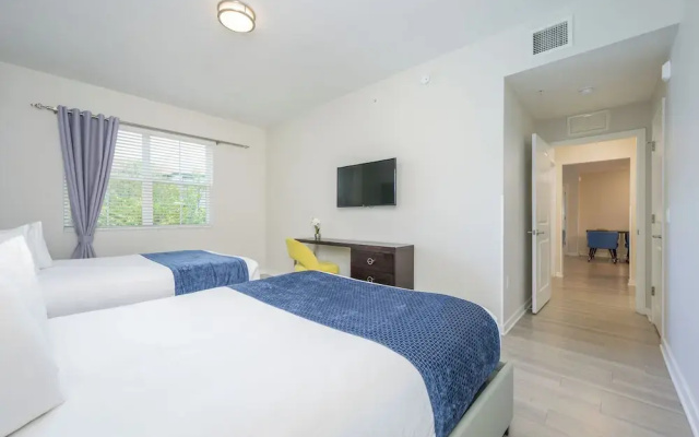 photo 4 of Epic Universe Brand New Modern Vista Cay Reserve Condo - 6005