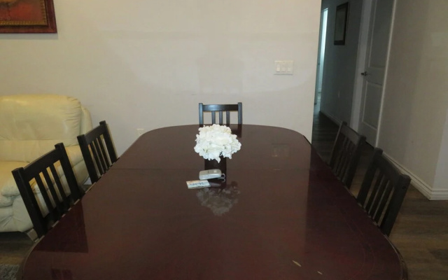 photo 5 of Fully Furnished Apartments near CSUN