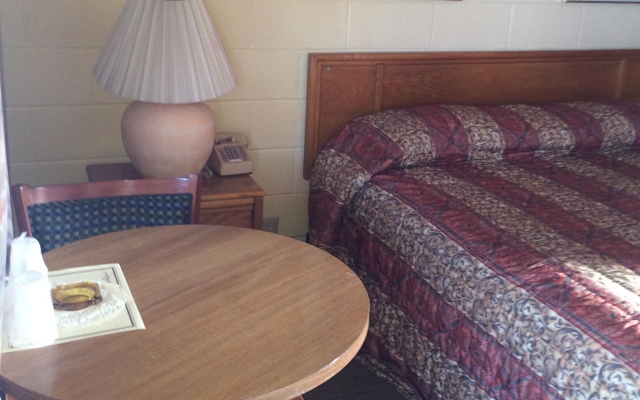 photo 2 of Branding Iron Motel