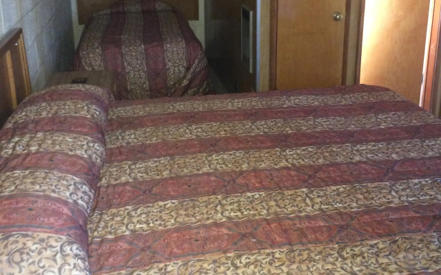 photo 3 of Branding Iron Motel
