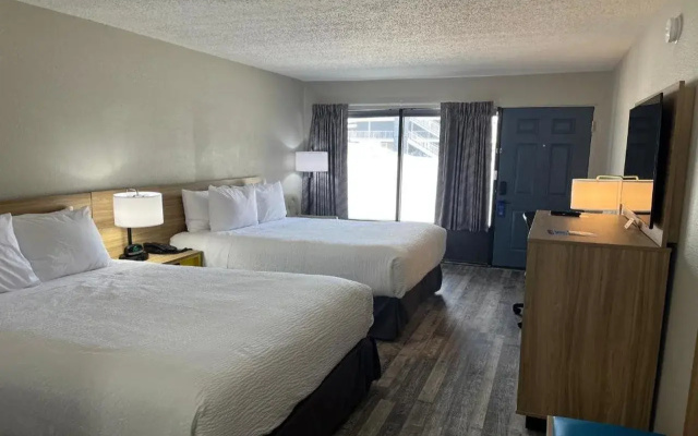 photo 3 of Days Inn by Wyndham Branson Ozarks