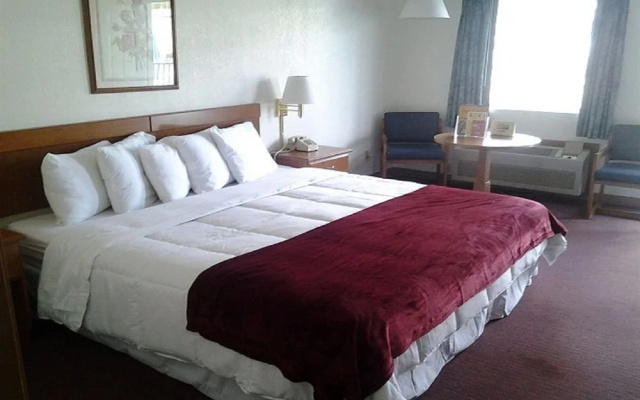 photo 5 of Branson Plantation Inn