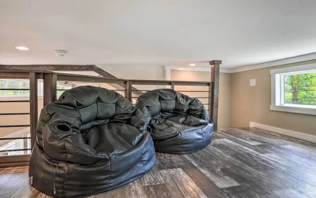 photo 4 of Branson Tiny Home on 52 Acres w/ Private Lake!