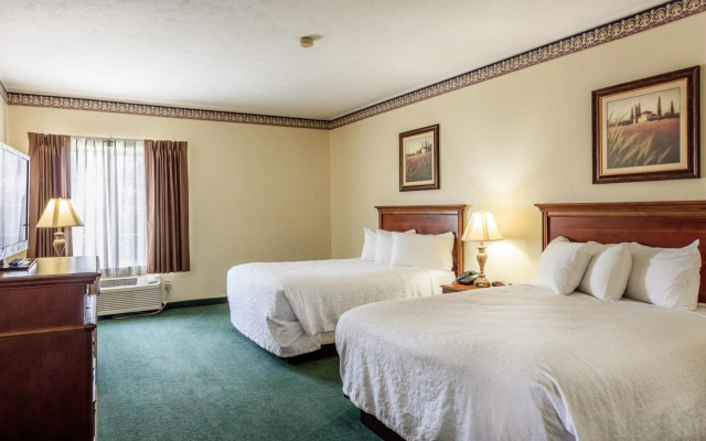 photo 5 of Branson Towers Hotel