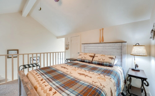 photo 2 of Branson Vacation Rental w/ Loft ~ 4 Mi to Downtown