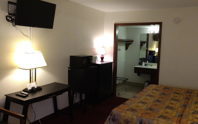 photo 2 of Branson Victorian Inn