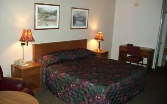 photo 5 of Brass Door Motel Gassville
