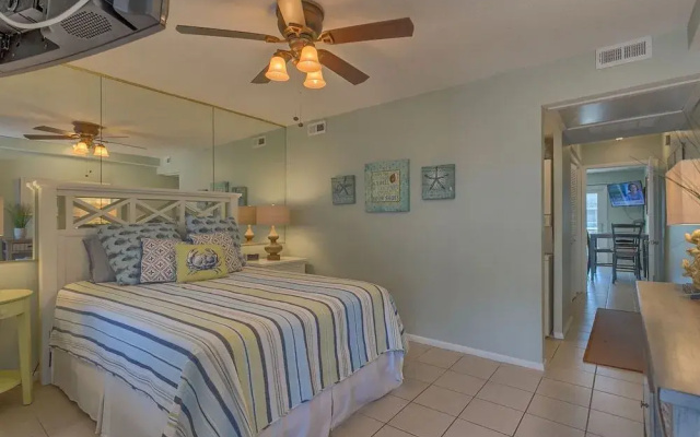 photo 2 of Breakers 219 by RedAwning