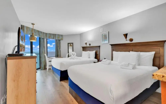 photo 3 of Breakers Boutique Condos | Oceanfront