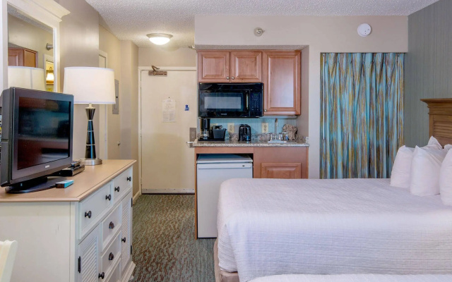 photo 3 of Breakers Oceanfront Boutique Resort on 27th