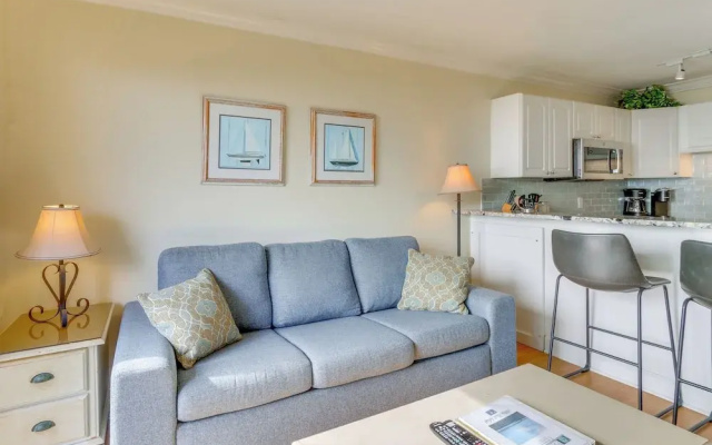 photo 5 of Ocean Views + Pool Access: Hilton Head Getaway