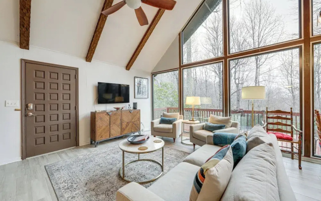 photo 2 of Breathtaking Brevard Home w/ Screened Porch!