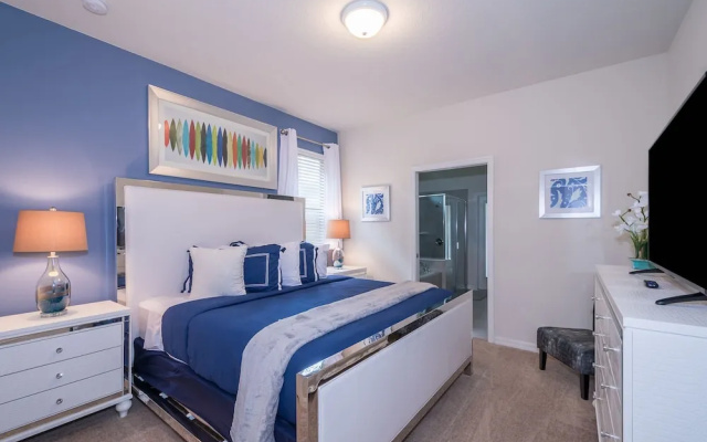 photo 4 of Breathtaking Spacious Pool Home Near Disney. Star Wars Room! 7BD #7st485