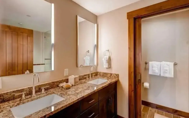 photo 3 of Spacious 4 Bedroom Vacation Rental in Convenient Location with Scenic Views, Pool, Hot Tub