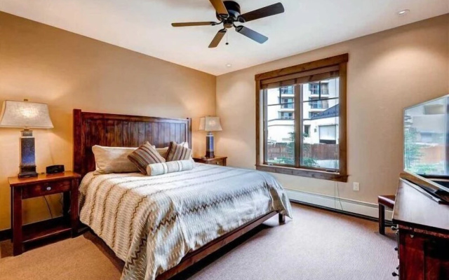 photo 5 of Spacious 4 Bedroom Vacation Rental in Convenient Location with Scenic Views, Pool, Hot Tub
