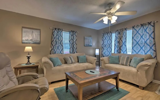 photo 2 of Breezy Gulfport Getaway < 1 Mile to Beach + Casino