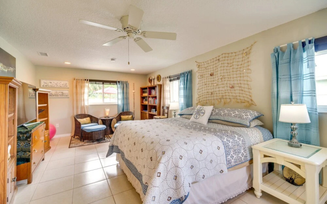 photo 3 of Breezy Palm Bay Home: Outdoor Pool, Near Beaches!