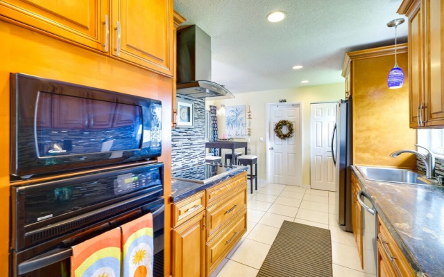 photo 4 of Breezy Palm Bay Home: Outdoor Pool, Near Beaches!