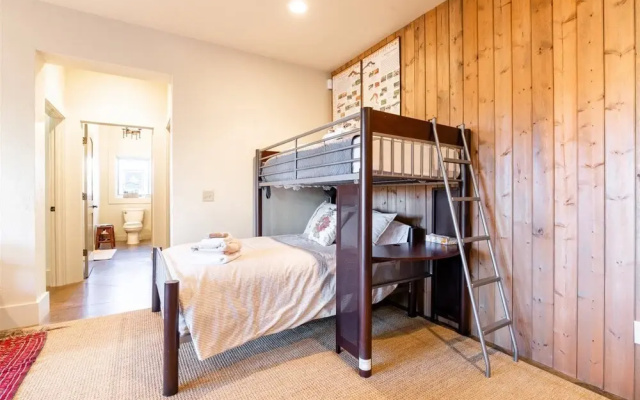 photo 4 of Brevard Luxury Cabin