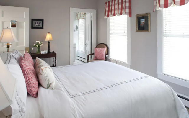 photo 4 of Brewster House Bed & Breakfast